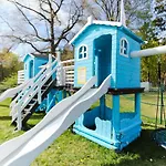 אכסניה Karuba Resort, Sobieszewo- - Wyspa Sobieszewska גדנסק